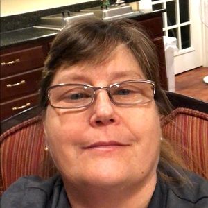 Meet your Posher, Theresa